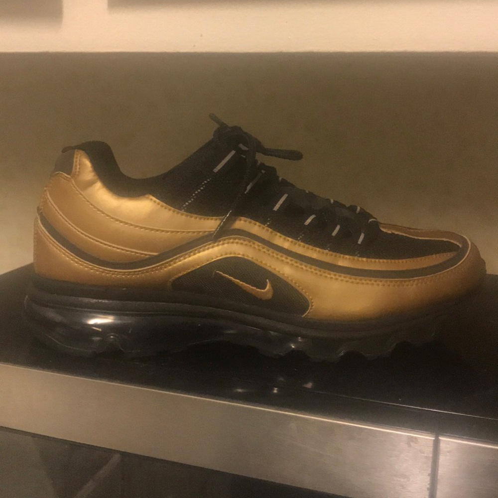 Nike Airmax ( not for sale ) - Picture 2 of 4